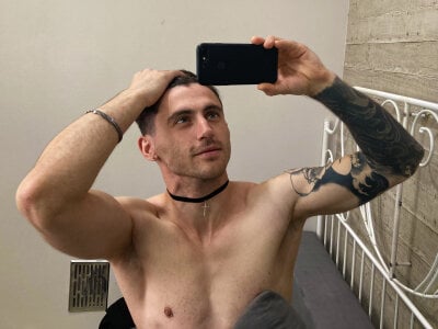 Oscar_Miller Public Pic
