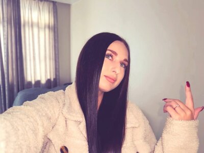 JenetteZart Public Pic