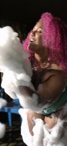 Just_Gissellex sexy dance with a bubble bath in the jacuzzi Kuva