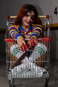 miaa_khalifaa Hi I’m Chuky!!! Wanna Play?👻 Pic 5