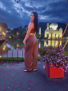 AlexiaCooperr in a nice place 😍 Poză