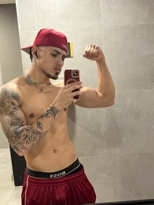 TOMAS_CONORのPublicの 6枚の写真