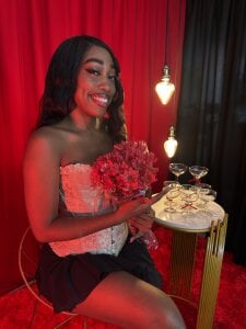 NATALIE_PARKERR Be my Valentine 💖 Bilde 8