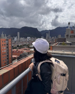 LiLLiAnderson A short walk through the capital ✨ 사진