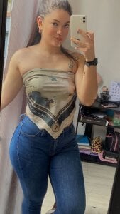 KatiaEvans_ Public Pic