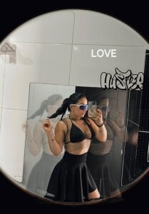 _angela45cute Casual টি ছবি