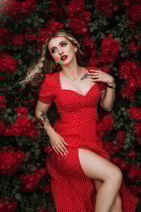 Zdjęcia Eva_Vibe_ Lady in red:  9