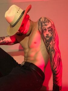 Alan_rosee Your favorite cowboy baby 😈 사진 4
