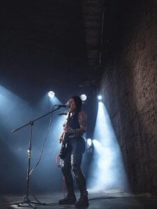 Astartexxx I am a very hot and perverted bassist Pic