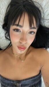 Chaarlotte_Evans SEXI COLOMBIAN Pic