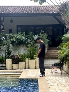 yeff_stone Public Pic