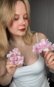 Essie_Fanning: your little girl ( 5 фото)