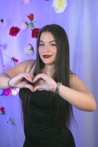 catalina_rojas_1 Happy Valentine's Day Pic 6