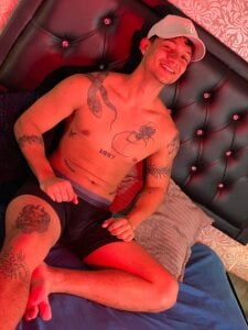 mike_wills3 new photos! Pic 2