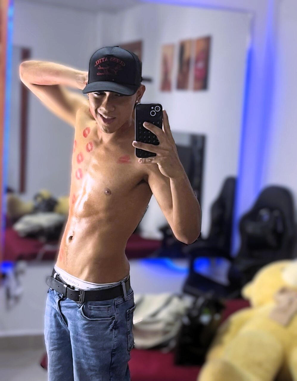 Liamsubtle01 Poză populară 4165