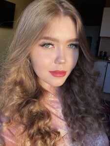 BlondeLinaPublic图片 3