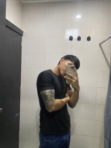 Anonimo_x22 Public Pic 4