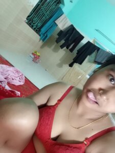 Bithi_Couple's XXX Photo Albums with Erotic Pics | xHamsterLive