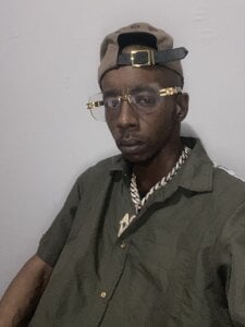 MrLLongg Public Pic 2