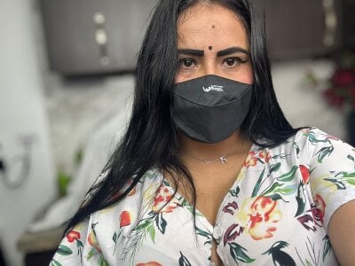 dayadubey_ 💙🤍 Poză 4