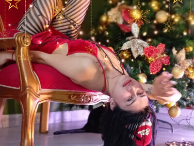 LeaMoreau22 Christmas with Lea!💝💕🤤 Pic 8