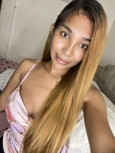 AkiFoster know me Pic 4