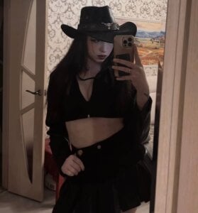 Zdjęcia LizaWakenight My morning doesn't start with coffee...:  4