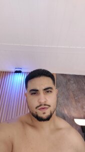 SEXY MAN... 💪🏻🔥 de marcus_harris  2 Imagens