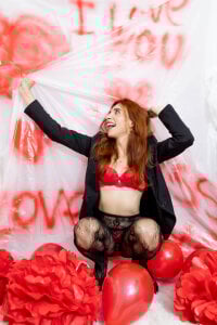 biancatokic kullanıcısının HAPPY VALENTINE'S DAY albümü -  4 fotoğraf