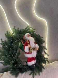 NicolaHulse What are you thinking when you look at me? 💖 Pic 4