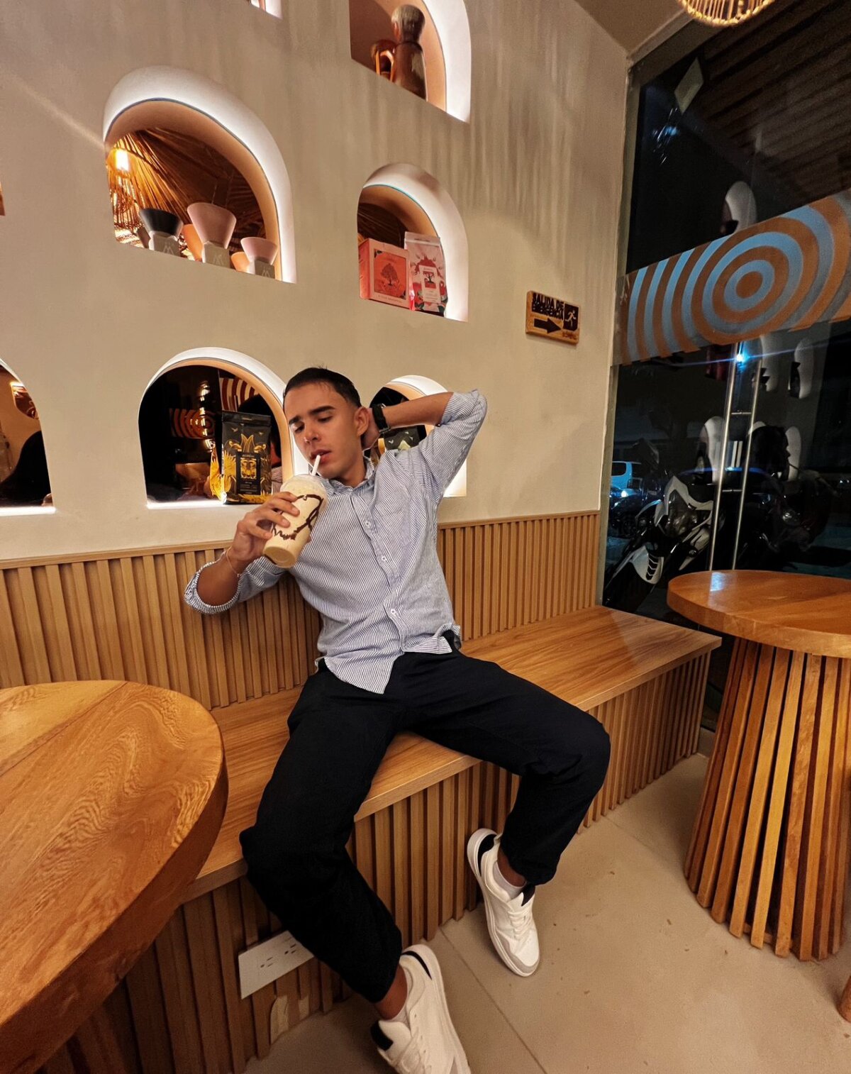 Lian_Brown Trending Pic 7405