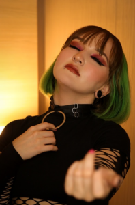 👑​Old Selfies✔️​ de Scarletgod  6 Imagens