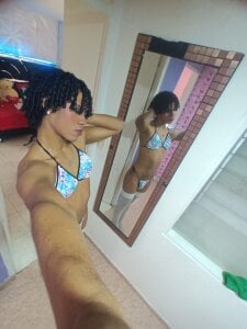 shannel_hilll Public Pic 4