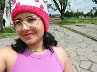 Lala_sucker wild day in the nature 🌳 Kuva 2