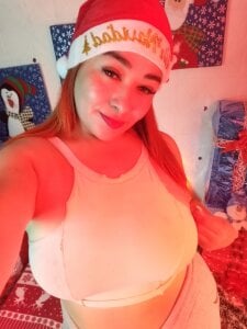 MOM_CAMILA Public Pic 4