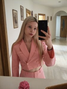 CherrylHolme my love outfit😊😍 Pic 2