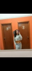 ZoeFox5 Public Pic 2