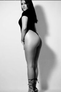 Do you want to play 😏💦 de Natasha_Kiim_  Imagens