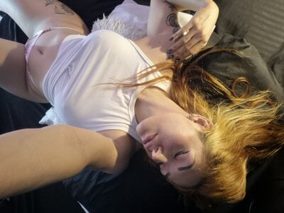 peachcandy1 come and give me a kiss... Bilde