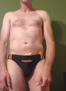 Public de howellny  4 photos