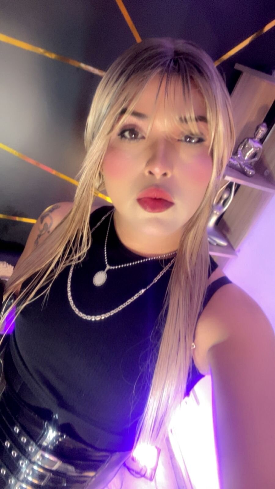 Ashly_Sents Trending Plaatje 5764