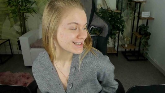 Olivia-Bloom hi hi hi Pic 6