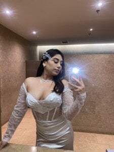 Amara_melodi WHITE NIGHT Pic