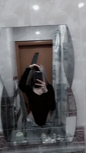 Anora_Mur Public Pic 3