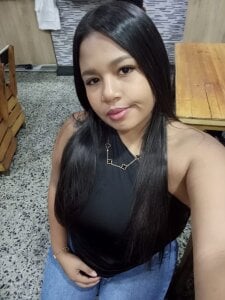 Daniela__777 Public Pic 4