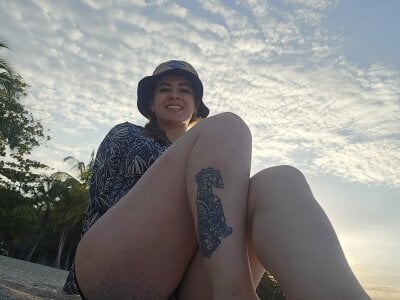 Sairy_ kullanıcısının On the Beach 🌴🌊 albümü -  4 fotoğraf