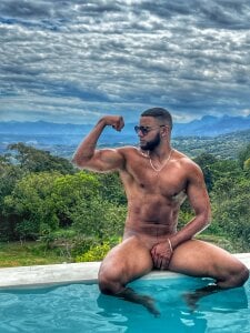 miky_xxx Today I will behave badly Pic