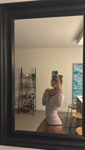 sararamirezzzxx Comfyyy Pic 2