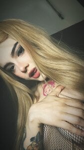 abby_jones2 blond hair and sexy ass зображення 3