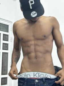 straight_latin Public Pic